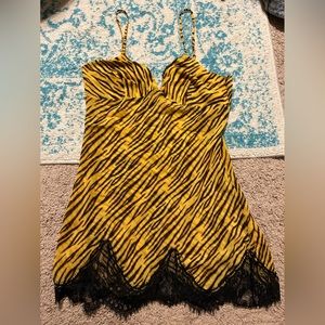 L Zebra Print / Tiger Print Slip Chemise | Savage X Fenty